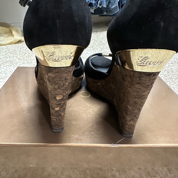 Authentic Gucci Corkscrew & Suede Wedge Platforms - Picture 6 of 11